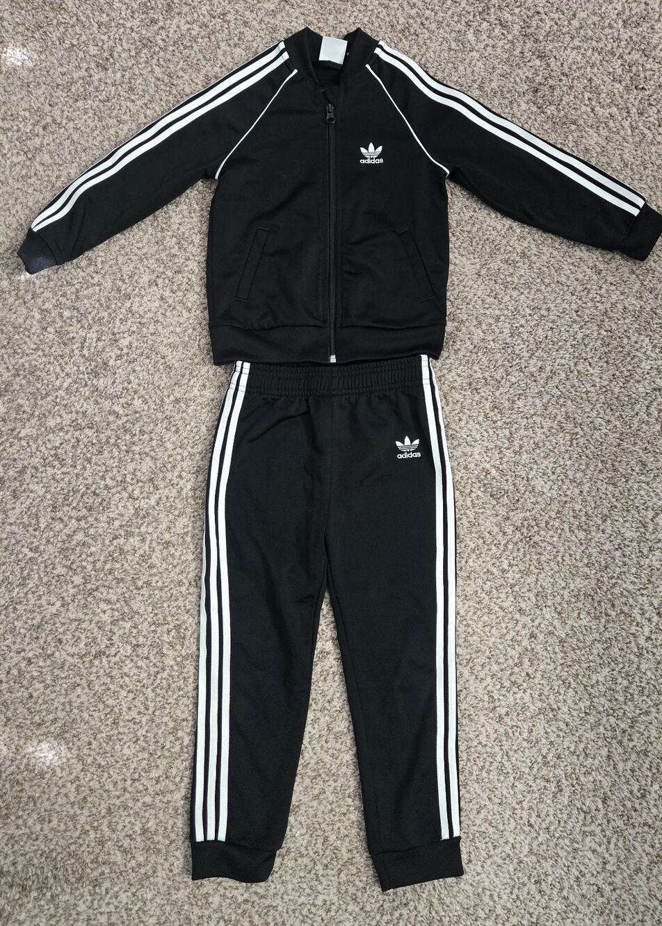 Adidas Kids 4T Core Classic Tricot Track Suit Set Toddler Black Jacket & Pants